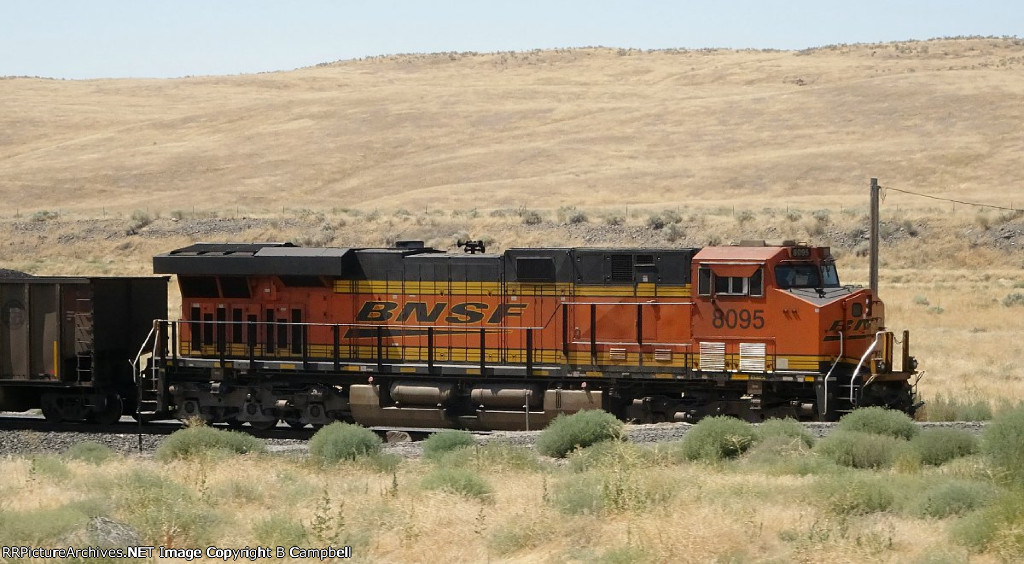 BNSF 8095